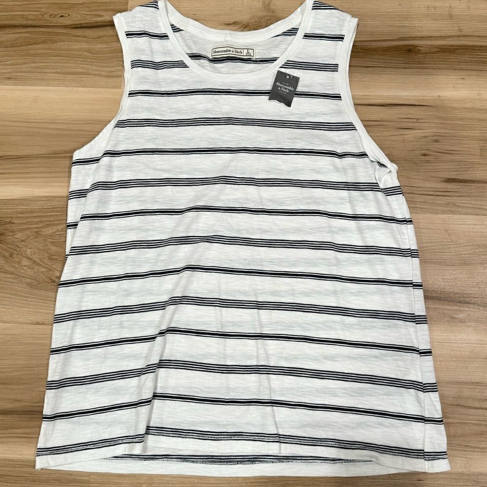 NEW Abercrombie and Fitch Striped Tank Top Women’s Large
